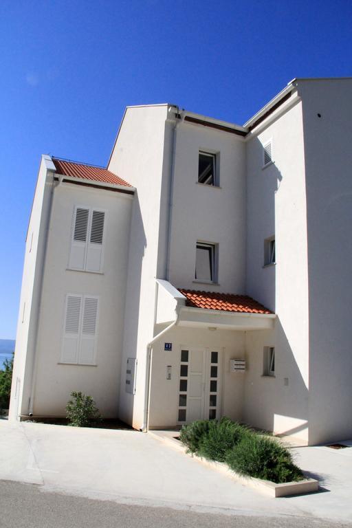Jelena Apartments Bol Exterior foto